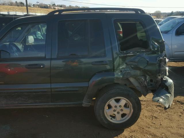 1J4GL58K63W578785 - 2003 JEEP LIBERTY LI GREEN photo 9