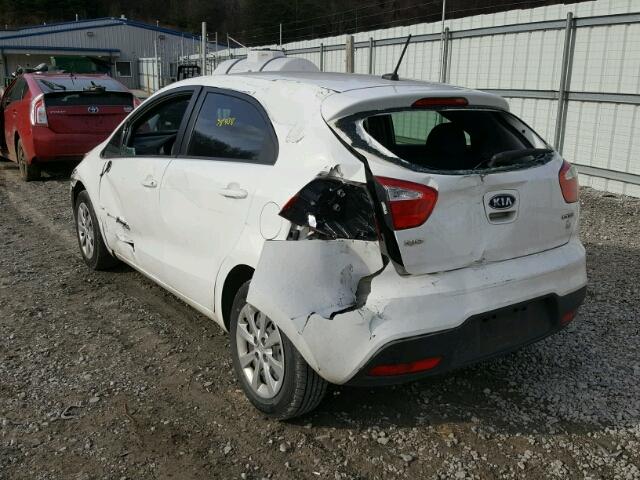 KNADN5A37C6069758 - 2012 KIA RIO EX WHITE photo 3