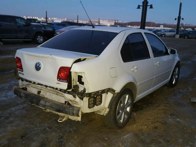 3VWTK49M48M669110 - 2008 VOLKSWAGEN CITY JETTA WHITE photo 4