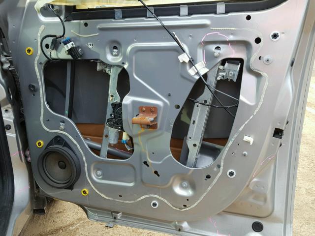 3GNDA13D67S632384 - 2007 CHEVROLET HHR LS SILVER photo 9