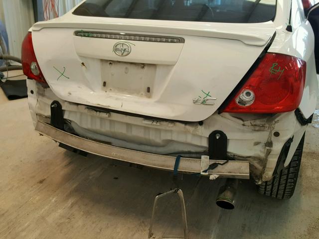 JTKDE167270173597 - 2007 TOYOTA SCION TC 白色 照片 9