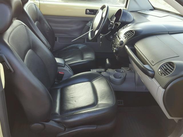 3VWCK21Y83M318325 - 2003 VOLKSWAGEN NEW BEETLE Sarı foto 5