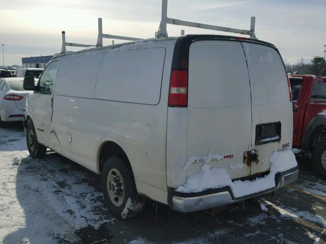 1GTGG25V131156136 - 2003 GMC SAVANA G25 WHITE photo 3