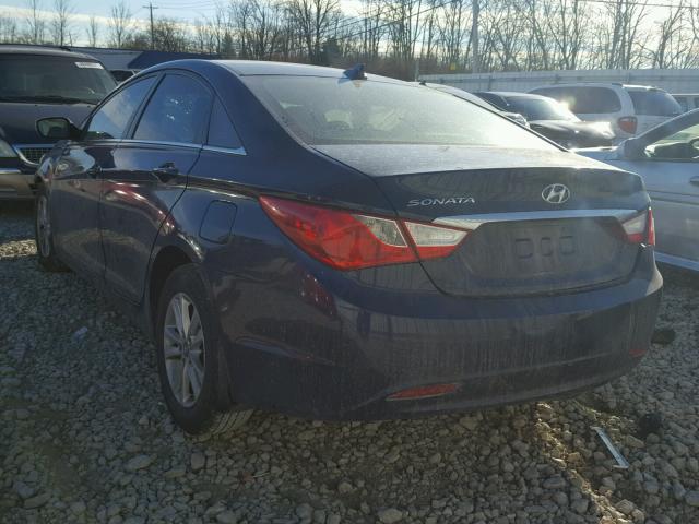 5NPEB4AC3DH780262 - 2013 HYUNDAI SONATA GLS BLUE photo 3