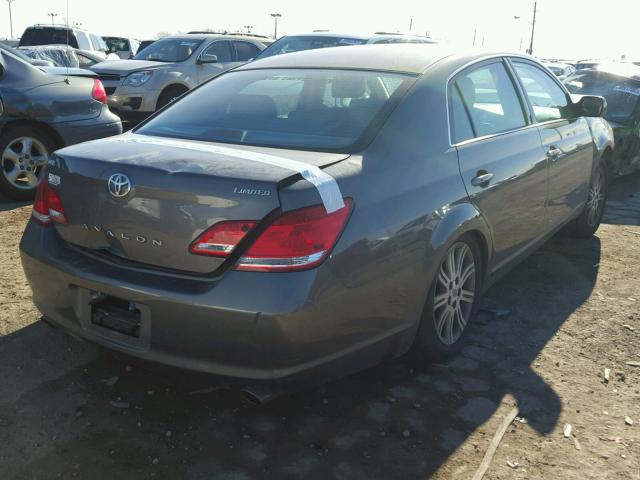 4T1BK36B86U093697 - 2006 TOYOTA AVALON XL GRAY photo 4