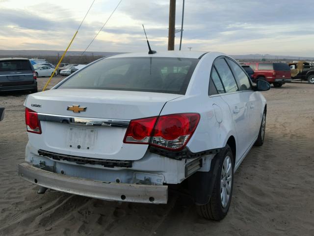 1G1PC5SH1B7121323 - 2011 CHEVROLET CRUZE LS WHITE photo 4