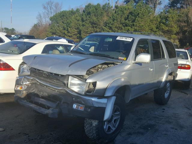 JT3HN86R020375158 - 2002 TOYOTA 4RUNNER SR SILVER photo 2