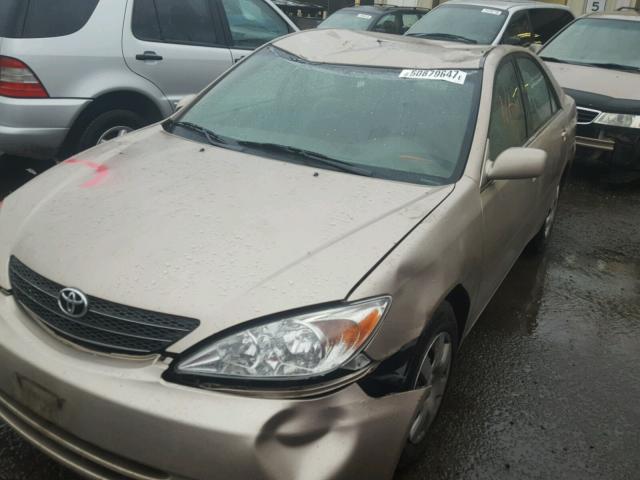 4T1BE32K33U147318 - 2003 TOYOTA CAMRY LE GOLD photo 9