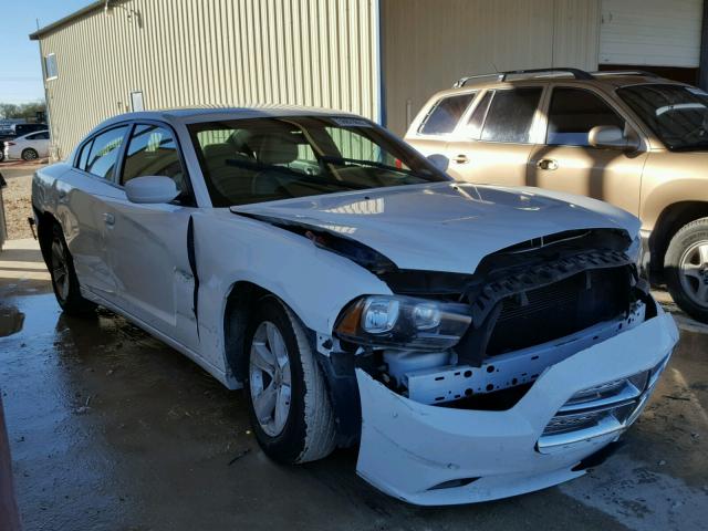 2B3CL3CG5BH577685 - 2011 DODGE CHARGER WHITE photo 1