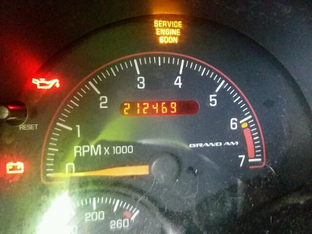 1G2NE52E45M245238 - 2005 PONTIAC GRAND AM S 银色 照片 8