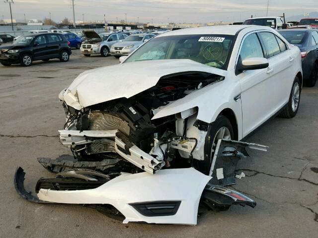 1FAHP2E8XHG112869 - 2017 FORD TAURUS SEL WHITE photo 2