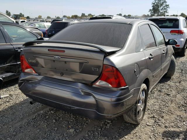 1FAFP38Z53W258421 - 2003 FORD FOCUS ZTS GRAY photo 4