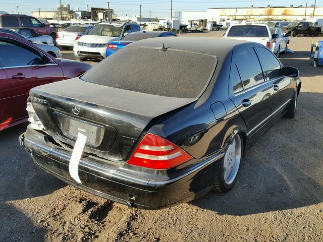 WDBNG75J7YA013859 - 2000 MERCEDES-BENZ S 500 BLACK photo 4