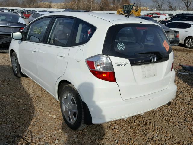 JHMGE8H34DC069158 - 2013 HONDA FIT WHITE photo 3