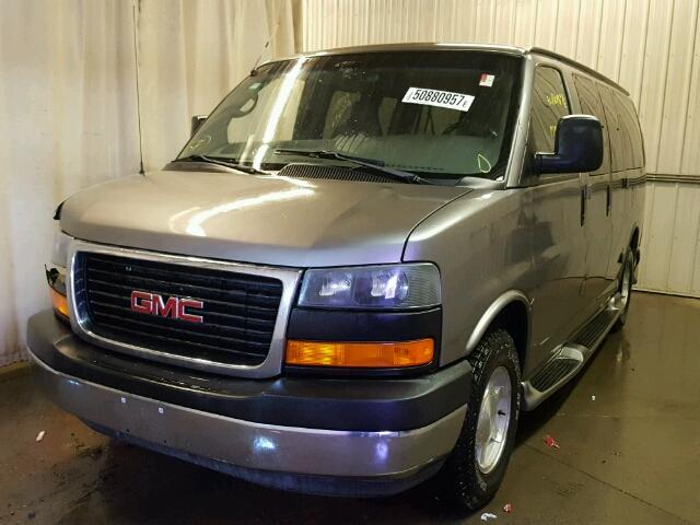 1GKFG15X151265131 - 2005 GMC SAVANA G15 GRAY photo 2