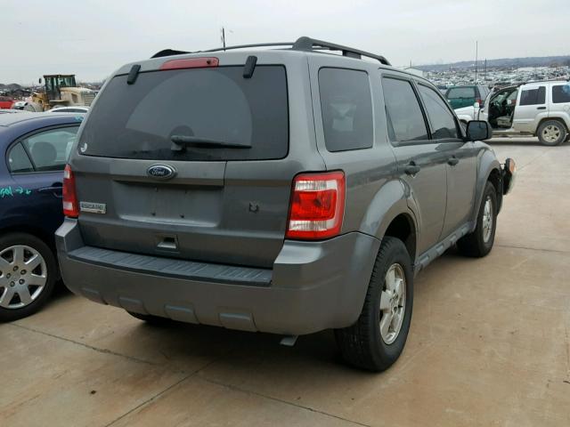 1FMCU0DG2AKC95452 - 2010 FORD ESCAPE XLT GRAY photo 4