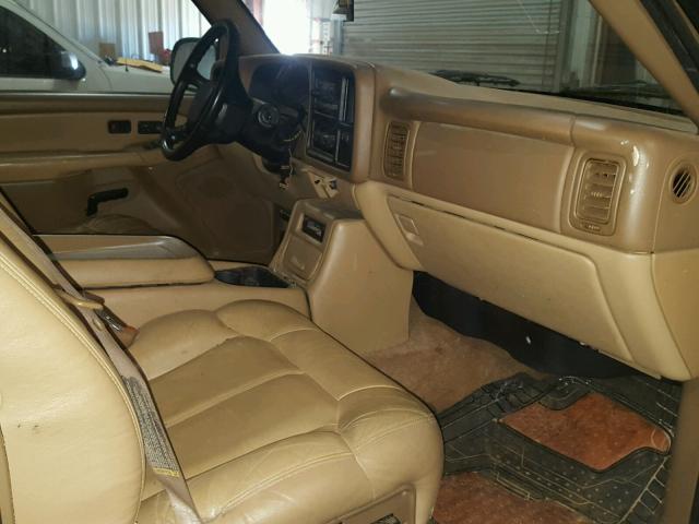 3GNFK16T9YG202541 - 2000 CHEVROLET SUBURBAN K BEIGE photo 5