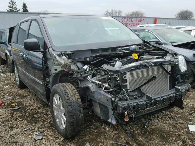 2C4RC1BG2FR627747 - 2015 CHRYSLER TOWN & COU GRAY photo 1