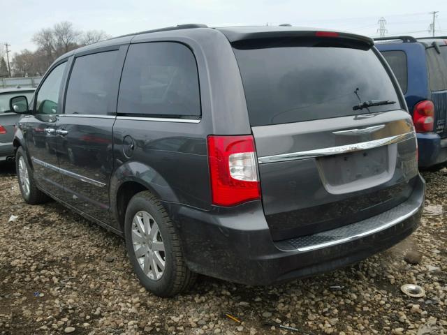 2C4RC1BG2FR627747 - 2015 CHRYSLER TOWN & COU GRAY photo 3