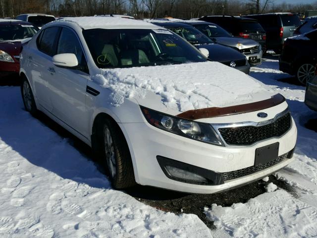 KNAGN4A70B5076260 - 2011 KIA OPTIMA EX WHITE photo 1