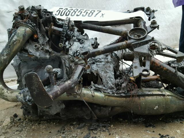 WB10A1304GZ196106 - 2016 BMW R1200 RT BURN photo 6