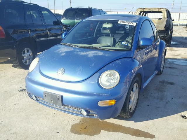 3VWCA21C7YM475553 - 2000 VOLKSWAGEN NEW BEETLE 蓝色 照片 2