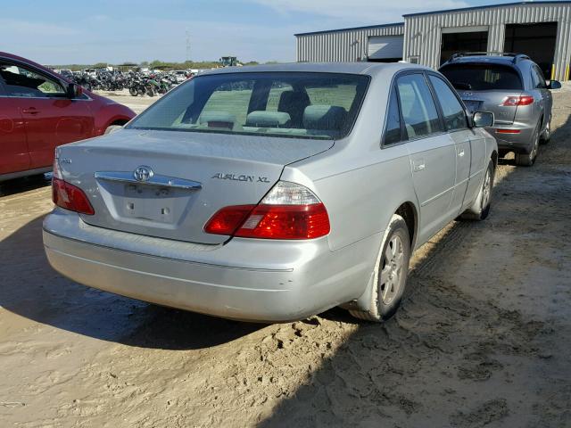 4T1BF28B54U349660 - 2004 TOYOTA AVALON XL GOLD photo 4