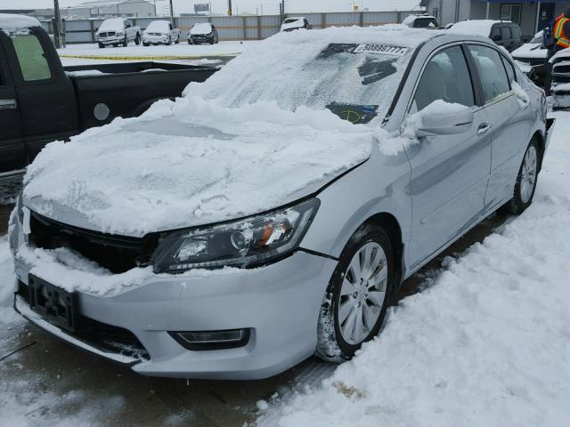 1HGCR2F88DA042056 - 2013 HONDA ACCORD EXL SILVER photo 2