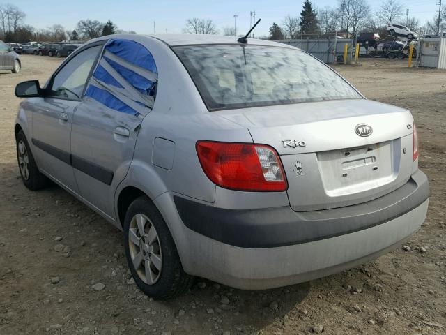 KNADE123176237360 - 2007 KIA RIO BASE SILVER photo 3