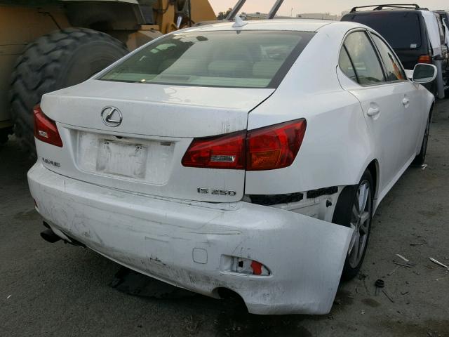 JTHBK262872052819 - 2007 LEXUS IS 250 WHITE photo 4