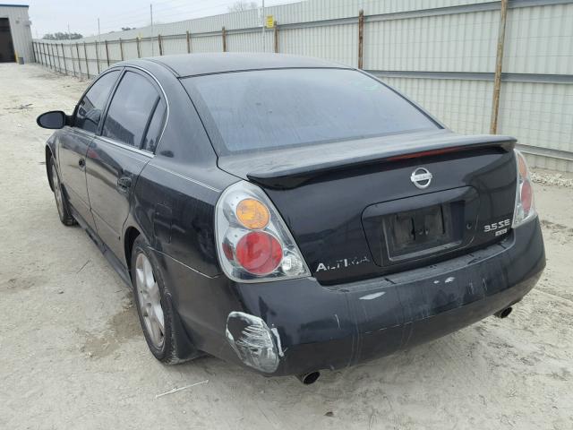 1N4BL11D22C283368 - 2002 NISSAN ALTIMA SE BLACK photo 3