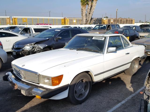 00010704412041320 - 1977 MERCEDES-BENZ 450 SL WHITE photo 2