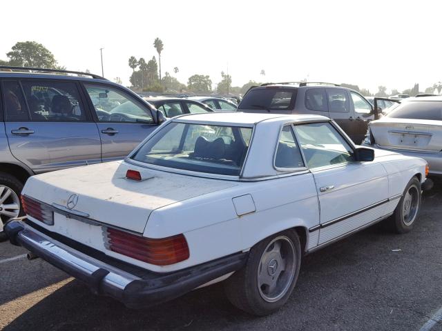 00010704412041320 - 1977 MERCEDES-BENZ 450 SL WHITE photo 4