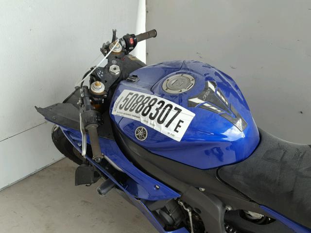 JYARJ16E39A013857 - 2009 YAMAHA YZFR6 BLUE photo 5