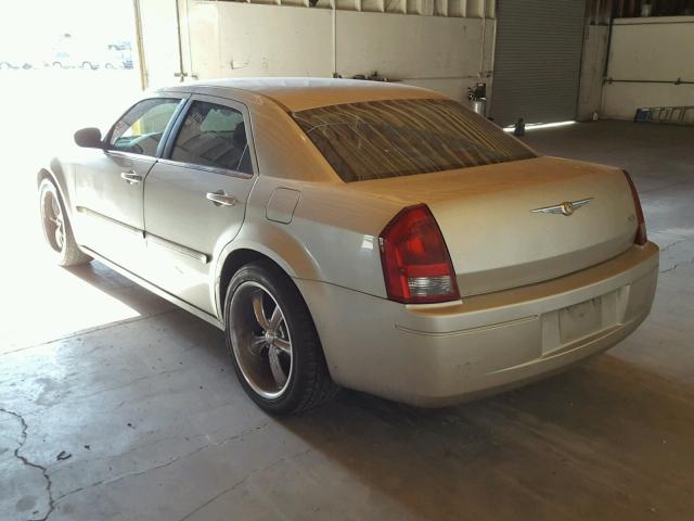 2C3KA43R06H297416 - 2006 CHRYSLER 300 GOLD photo 3