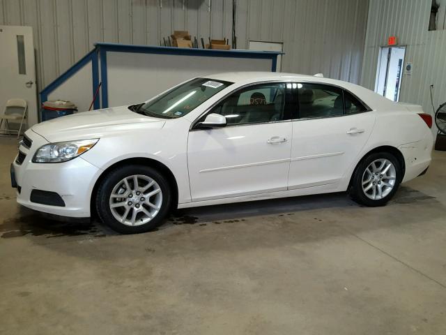 1G11D5SR0DF153734 - 2013 CHEVROLET MALIBU 1LT WHITE photo 9