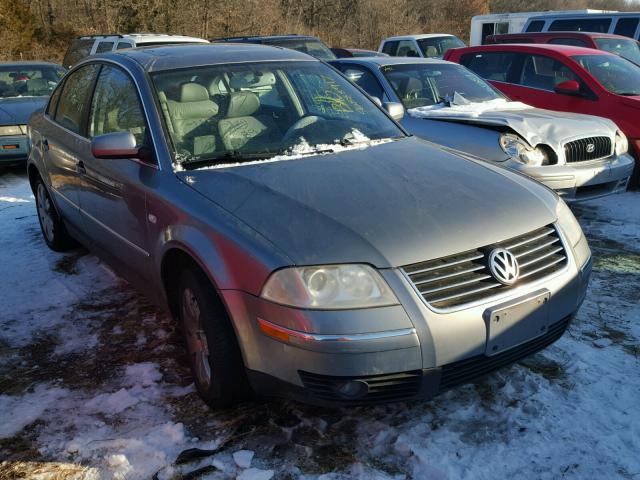 WVWRH63B33P431055 - 2003 VOLKSWAGEN PASSAT GLX GRAY photo 1