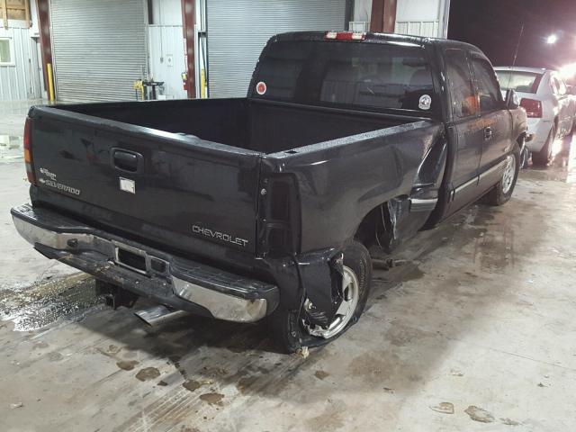 2GCEC19T621185548 - 2002 CHEVROLET SILVERADO BLACK photo 4