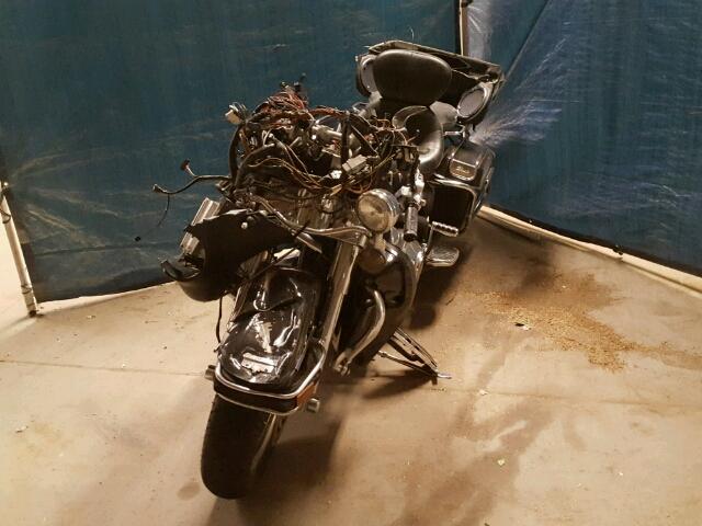 1HD1FCW152Y616591 - 2002 HARLEY-DAVIDSON FLHTCUI GREEN photo 2