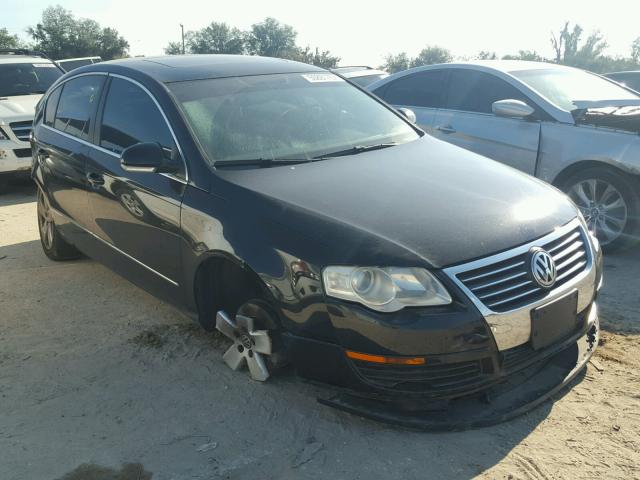 WVWAK73C68E210615 - 2008 VOLKSWAGEN PASSAT KOM BLACK photo 1