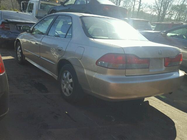 1HGCG56621A033113 - 2001 HONDA ACCORD EX TAN photo 3