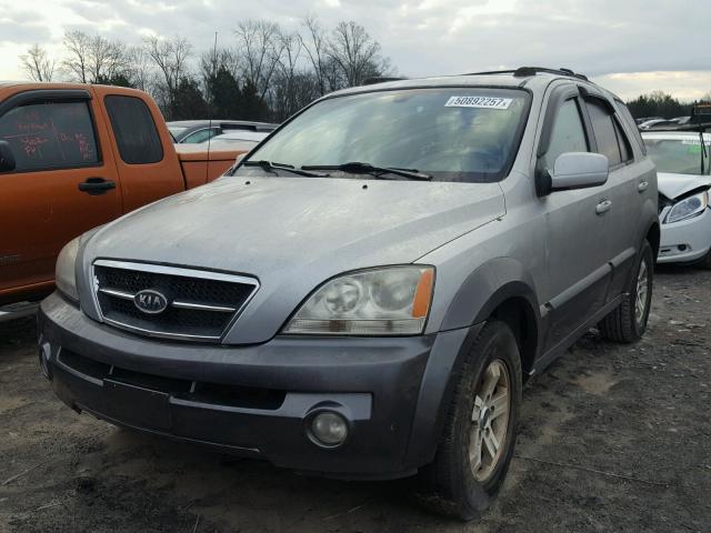 KNDJC733335030398 - 2003 KIA SORENTO EX SILVER photo 2