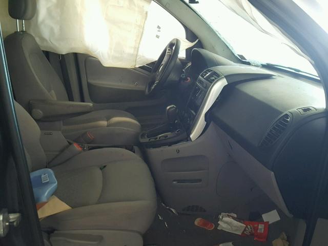 5GZCZ33D76S875588 - 2006 SATURN VUE SILVER photo 5
