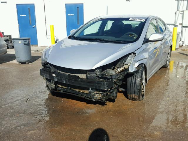 5NPDH4AE2BH030263 - 2011 HYUNDAI ELANTRA GL SILVER photo 2