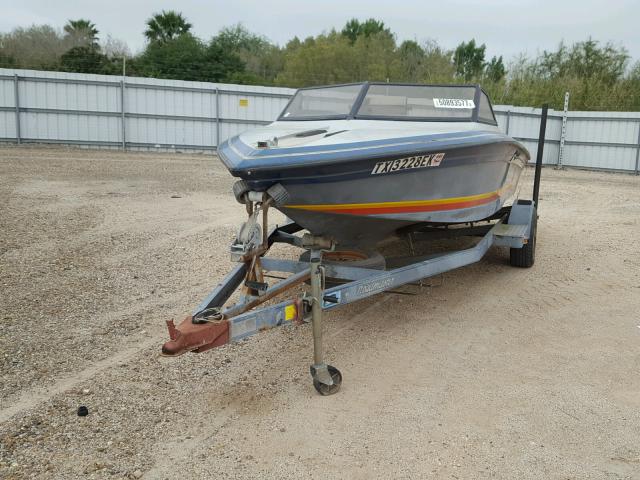 XKBC01321586 - 1986 COMP BOAT TWO TONE photo 2