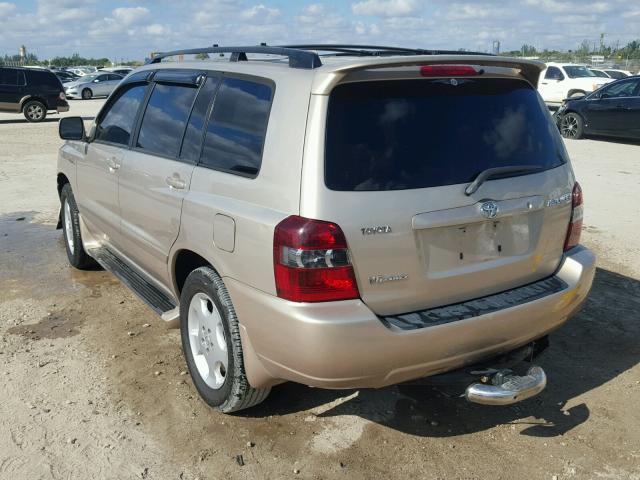 JTEEP21A040058521 - 2004 TOYOTA HIGHLANDER GOLD photo 3