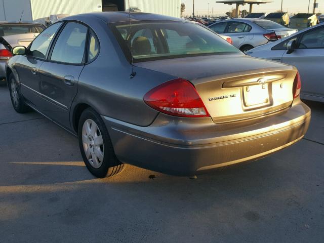 1FAFP53U15A120561 - 2005 FORD TAURUS SE GRAY photo 3