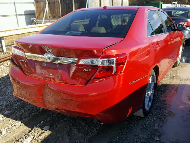 4T1BK1FK0DU531128 - 2013 TOYOTA CAMRY SE RED photo 4