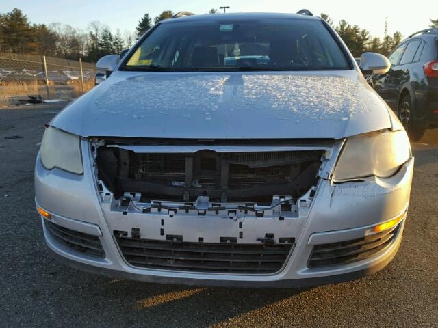 WVWTK73C77E003206 - 2007 VOLKSWAGEN PASSAT 2.0 SILVER photo 9