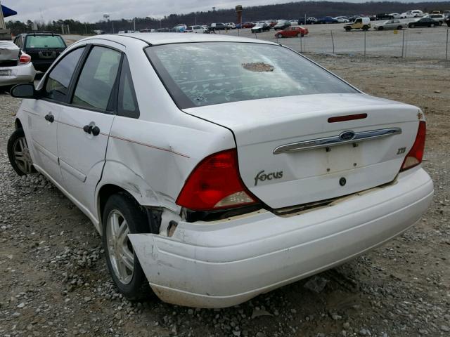 1FAFP3838YW199674 - 2000 FORD FOCUS ZTS WHITE photo 3